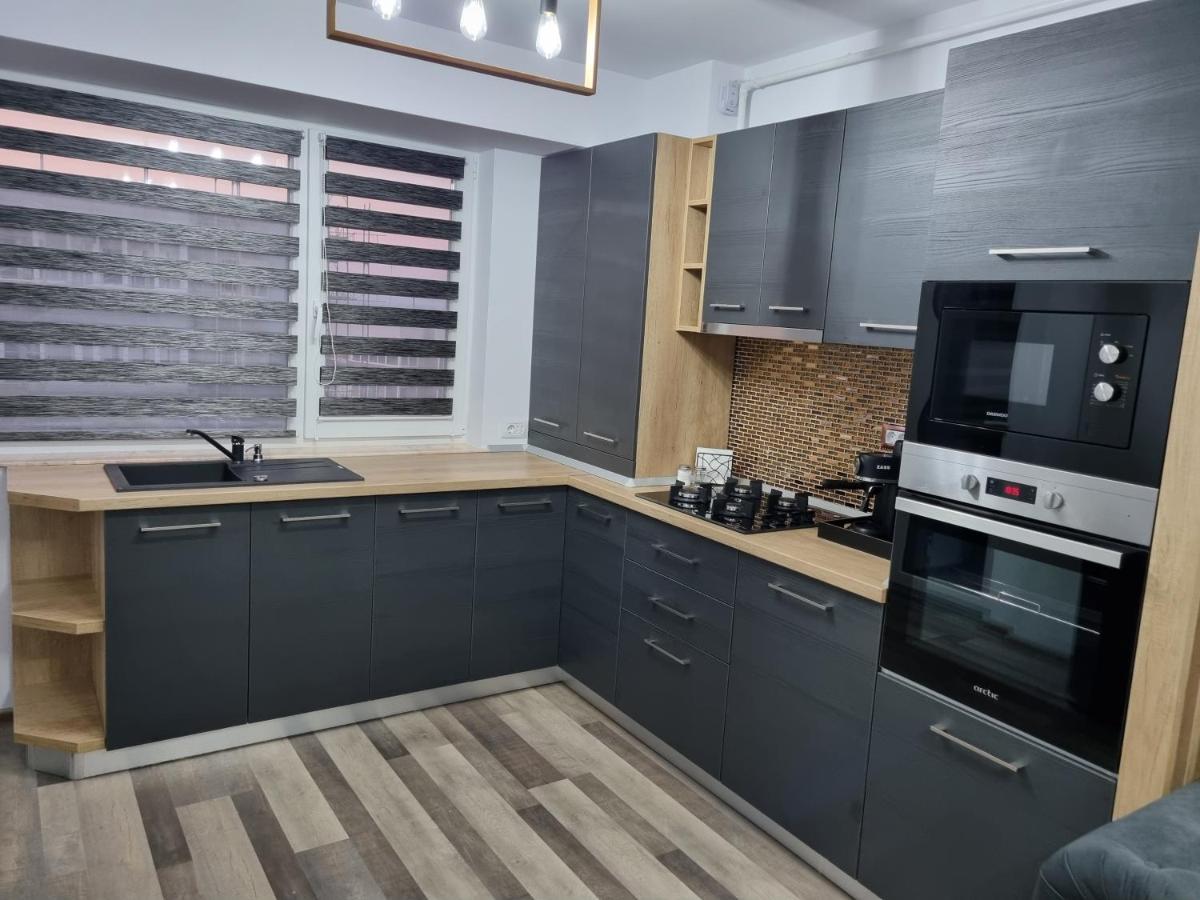 Luxury Apartments Bacau Luaran gambar